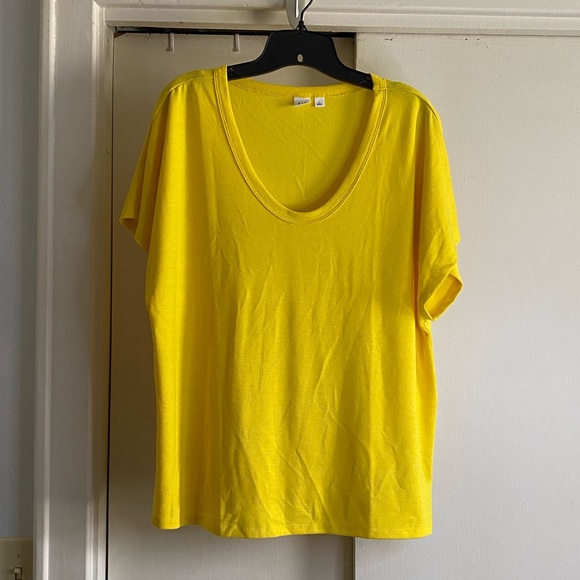Women’s Summer Weight Short Sleeve Sweater - Picture 1 of 7